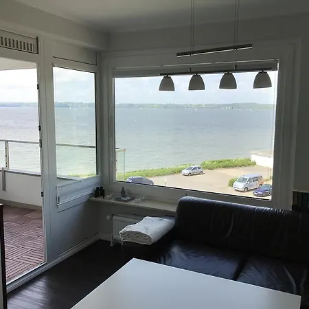 Meerblickappartement Mit Ladesaeule Lägenhet